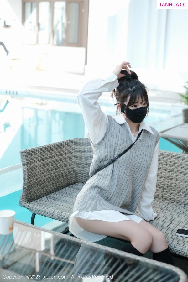 佘贝拉  [XiuRen]高清写真图 2023.01.17 No.6145 佘贝拉Bella 南京旅拍第12张图片